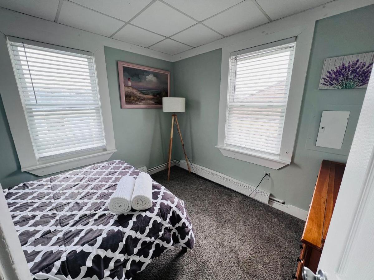 Entire Lovely 3 Bedroom, 2 Bathroom Apartment! 1 Block To The Beach And Boardwalk! Wildwood Exterior foto